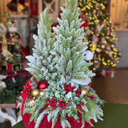 Aranjament decorativ cu Moș Crăciun și brăduți, vișiniu/verde, 70cm