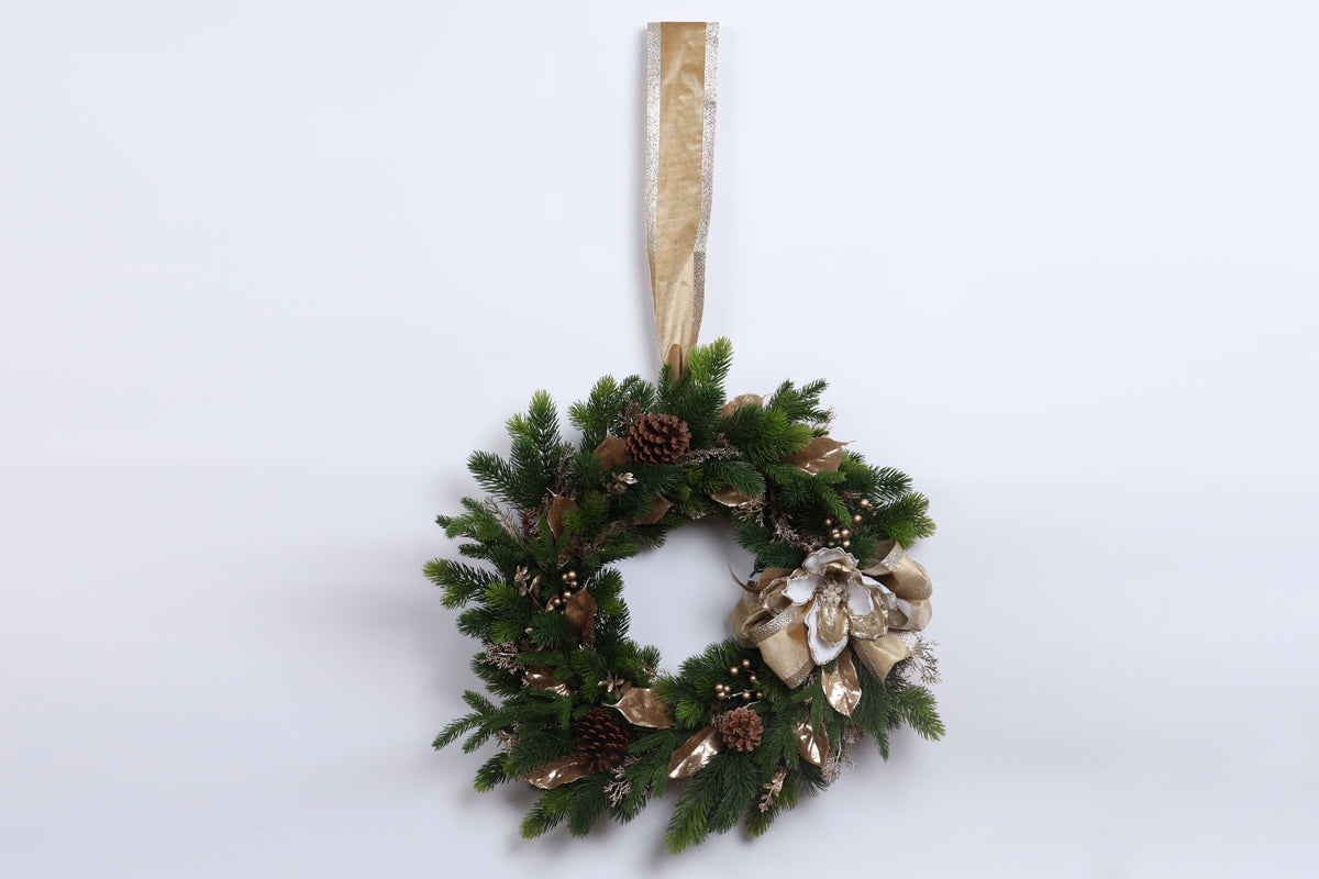 Coroniță de Crăciun cu conuri de brad și panglică, auriu/verde, 70cm
