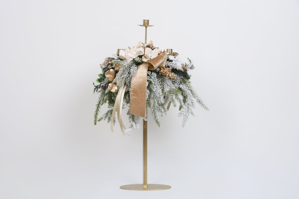 Suport înalt pentru lumânări cu 3 brațe și decorațiuni de Crăciun, alb/auriu/verde, 65cm