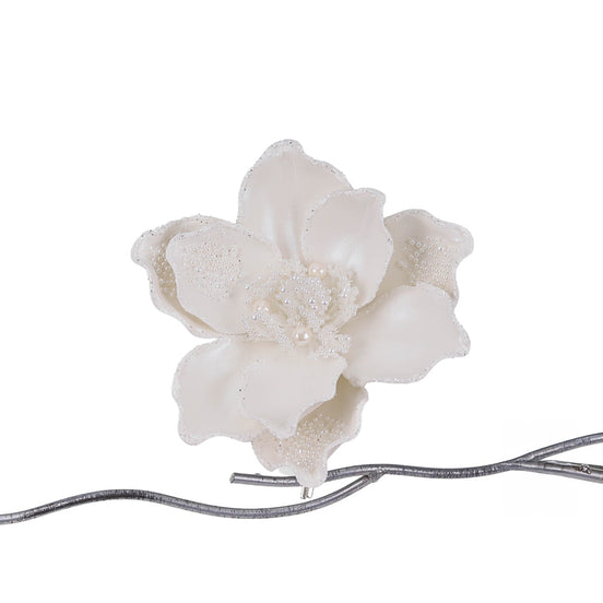 Magnolia efect metalic cu perlute pe clema alb 21cm