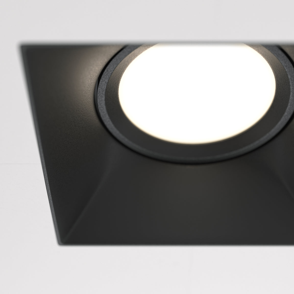 Downlight DL042-01-SQ-B