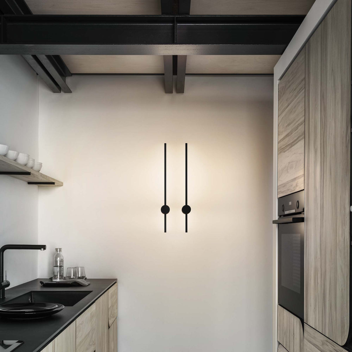 Aplică Essence AP rotundă D075 lumină indirectă 3000K, negru – ambient