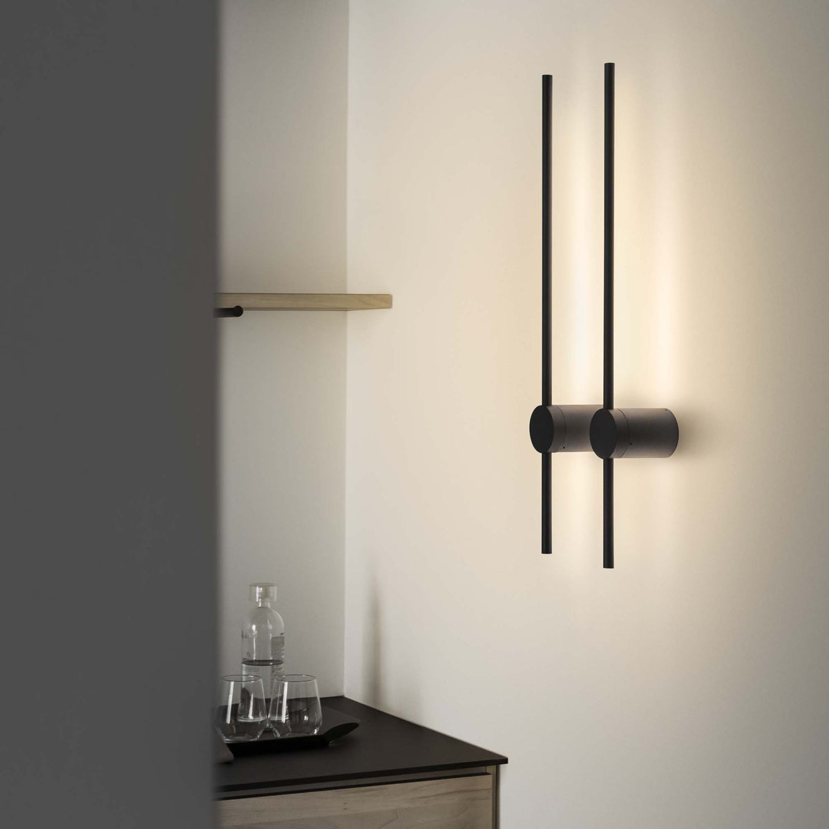 Aplică Essence AP rotundă D075 lumină indirectă 3000K, negru – ambient