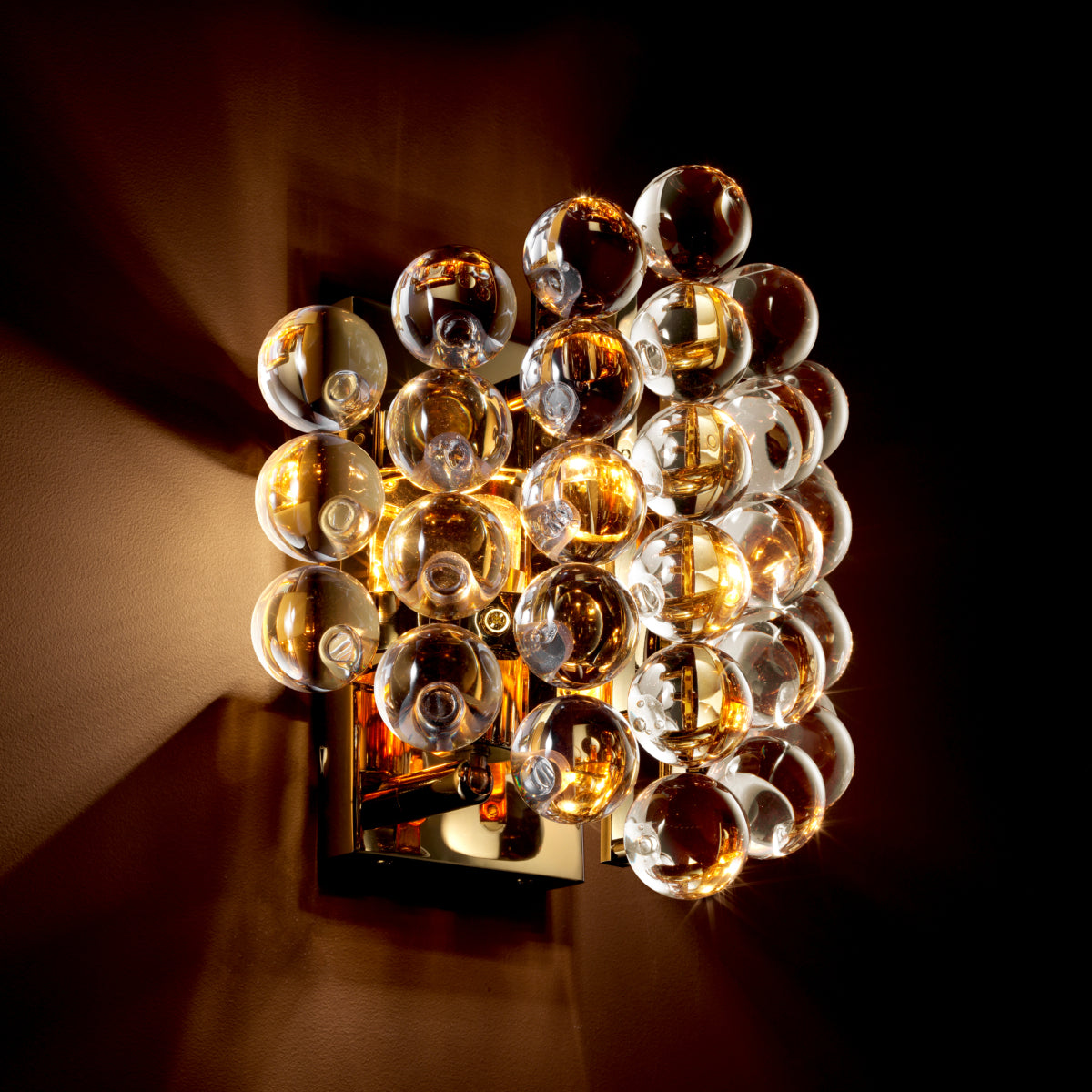 Aplică Mylo, finisaj auriu