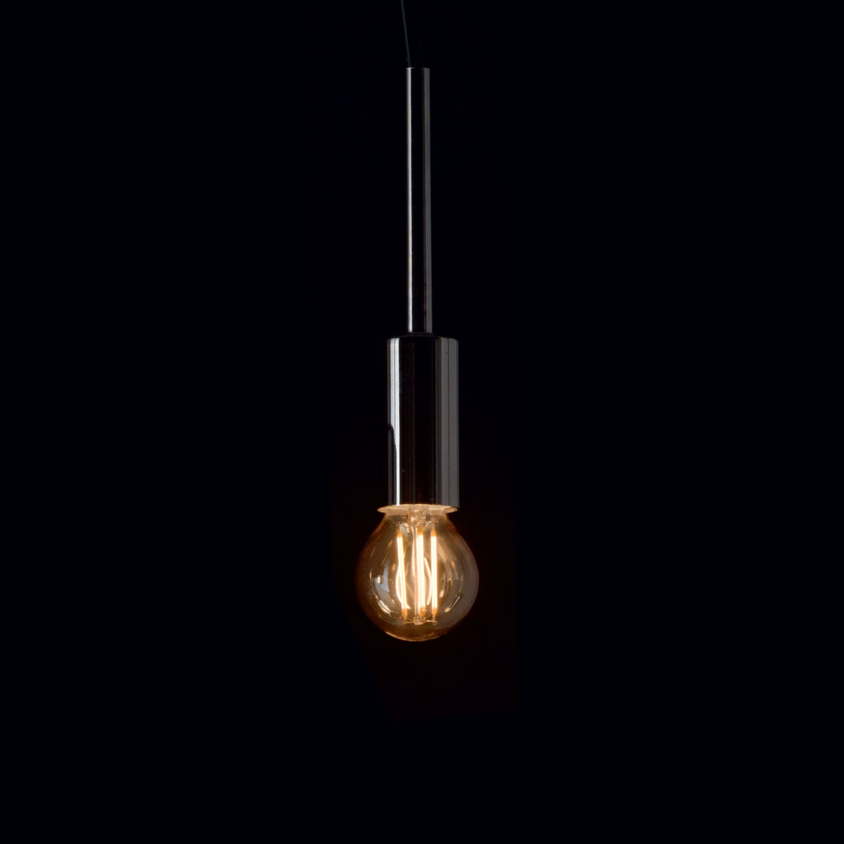 Bec LED E14 sferic 4W 2200K CRI80, chihlimbar – ambient