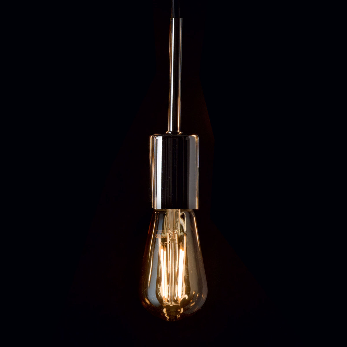 Bec LED E27 conic 4W 2200K CRI80, chihlimbar – ambient