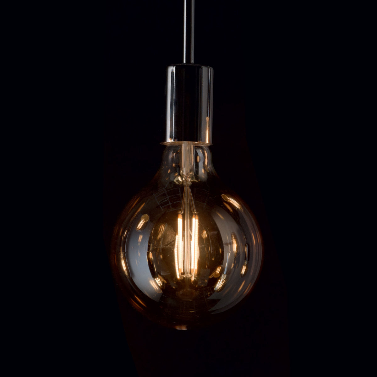 Bec LED E27 sferic D95 4W 2200K CRI80 dimabil, chihlimbar – ambient