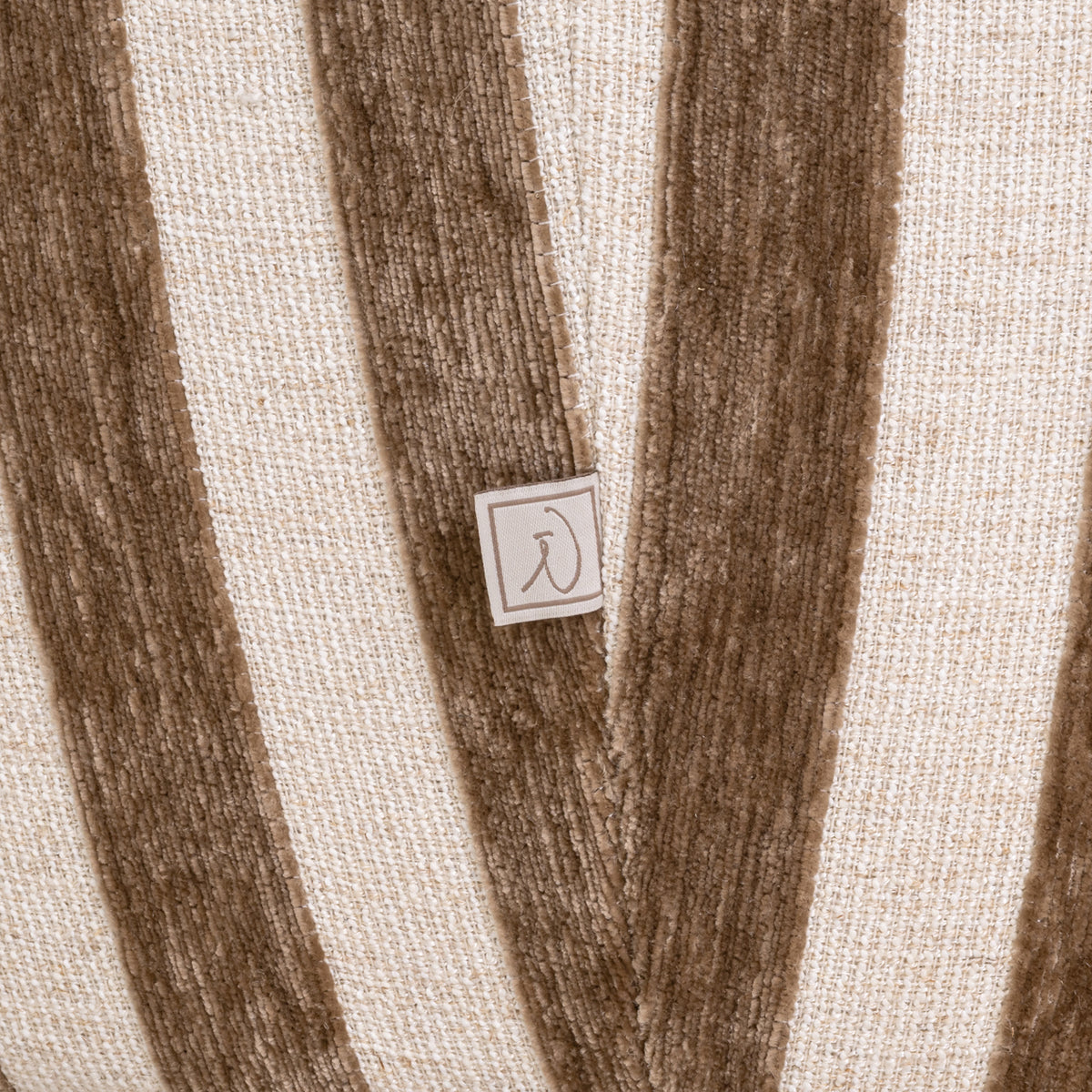 Canapea Luxandra, stripes nisip