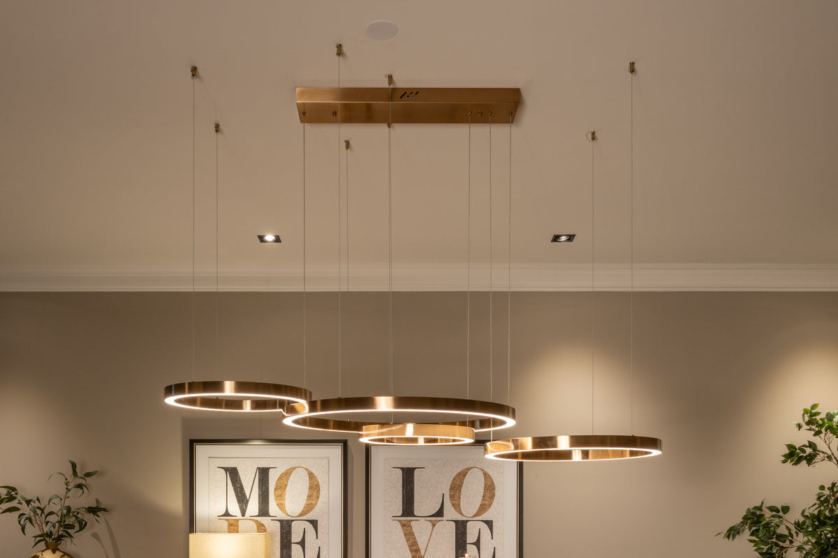 Candelabru Lilou, auriu periat – ambient