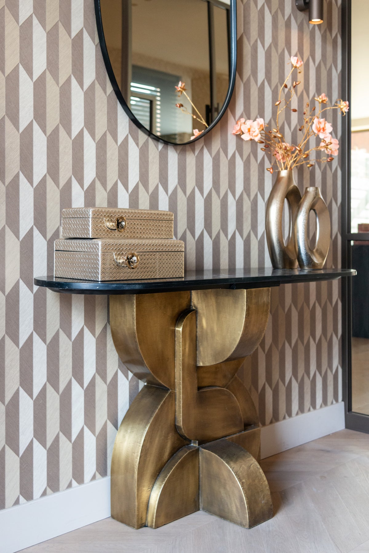 Cutie decorativă Trace, auriu, mică – ambient
