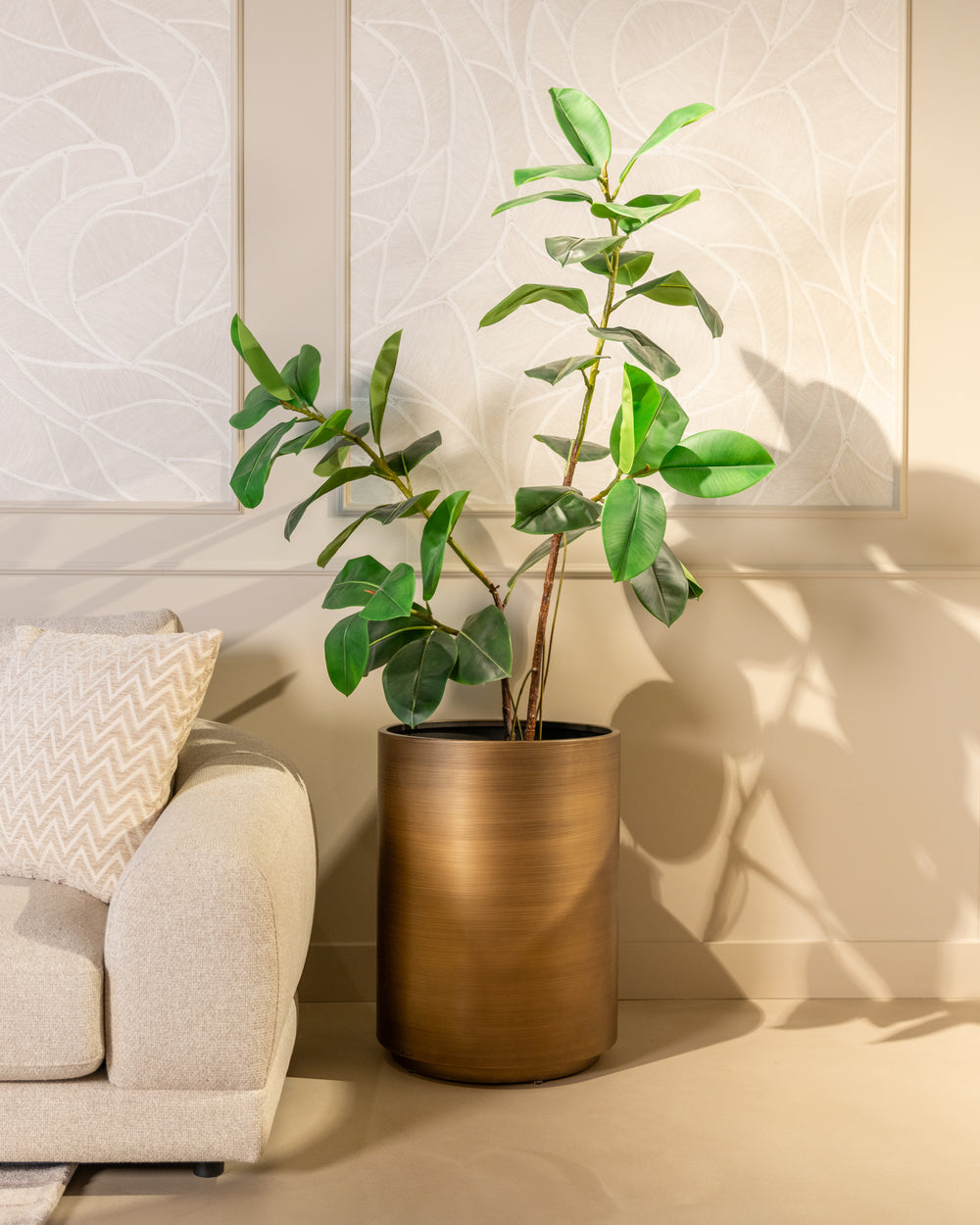 Ghiveci Dira, auriu periat, Ø 45 cm – ambient