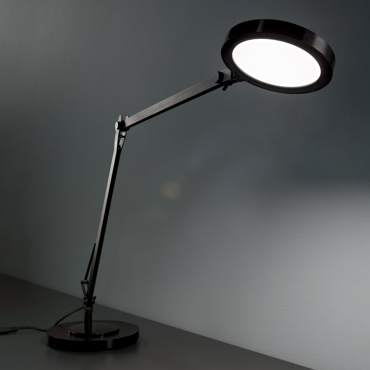Lampă de masă Futura TL, negru – ambient