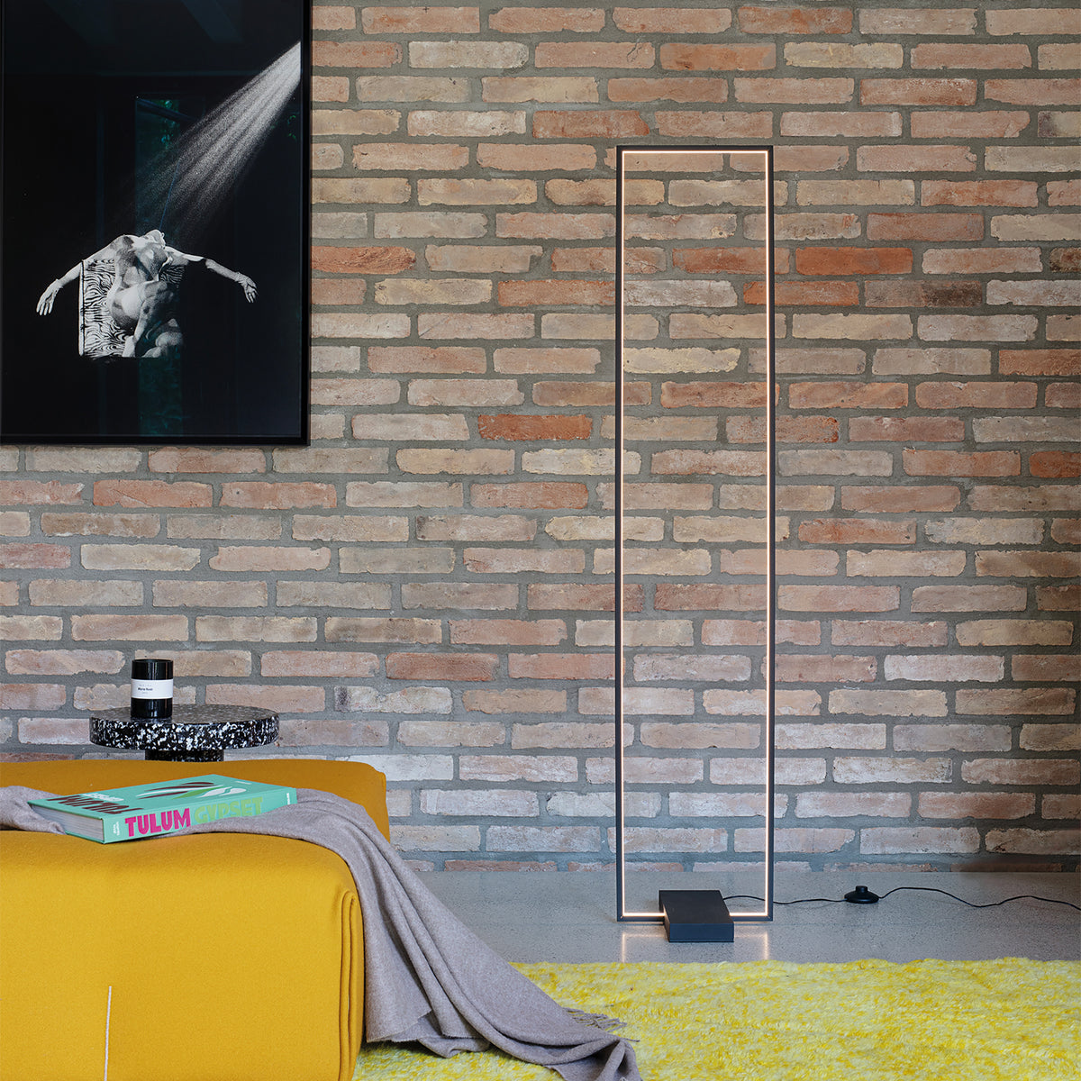 Lampă de podea Frame PT 3000K, negru – ambient