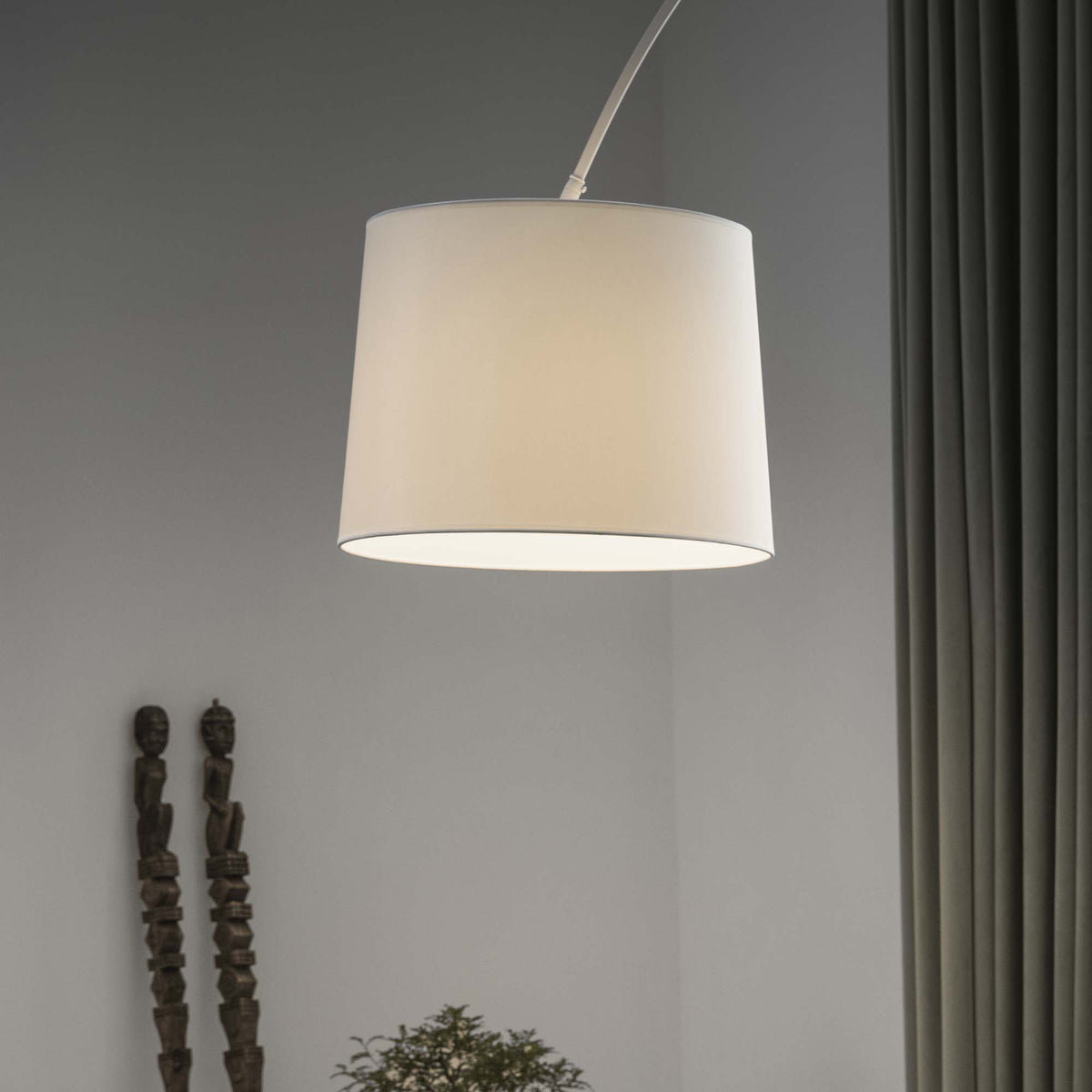 Lampă de podea modulară Dorsale MPT1, alb – ambient