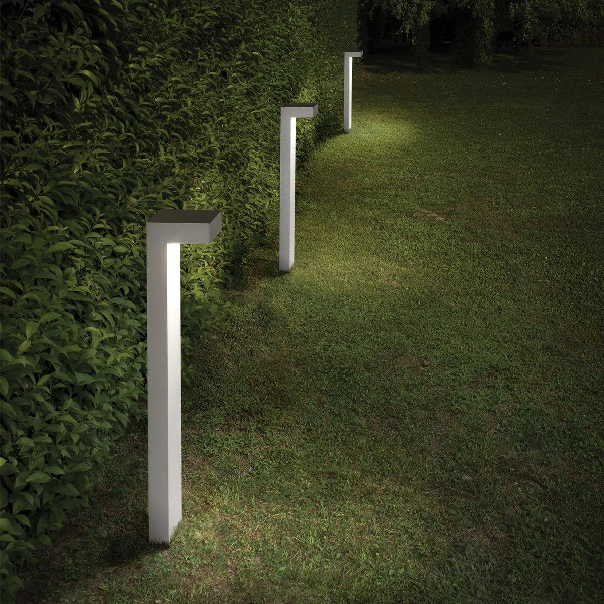 Lampadar de exterior Sirio PT1 H80, alb – ambient