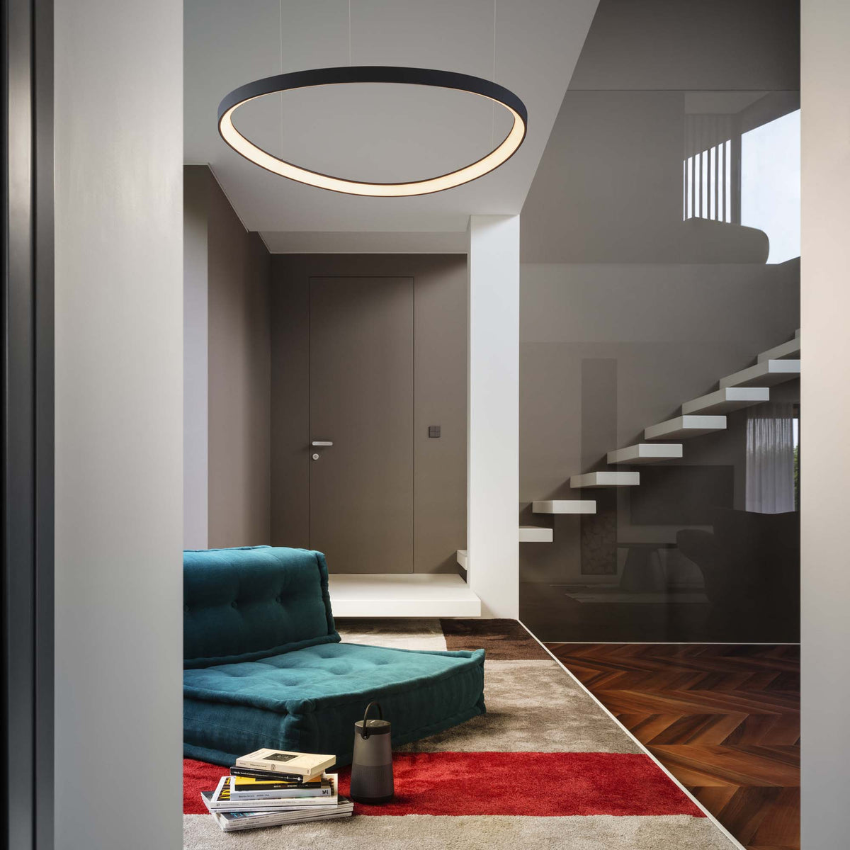 Lustră pendul Gemini SP D081 On-Off 3000K, negru – ambient