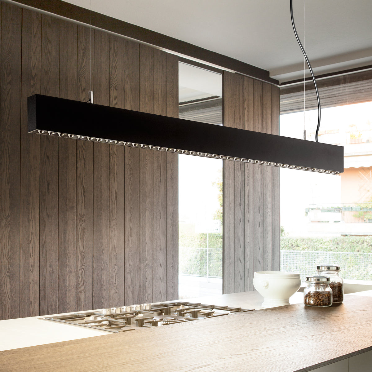 Lustră pendul liniară Steel SP2 D35 bi-emisie fascicul concentrat 3000K, negru – ambient