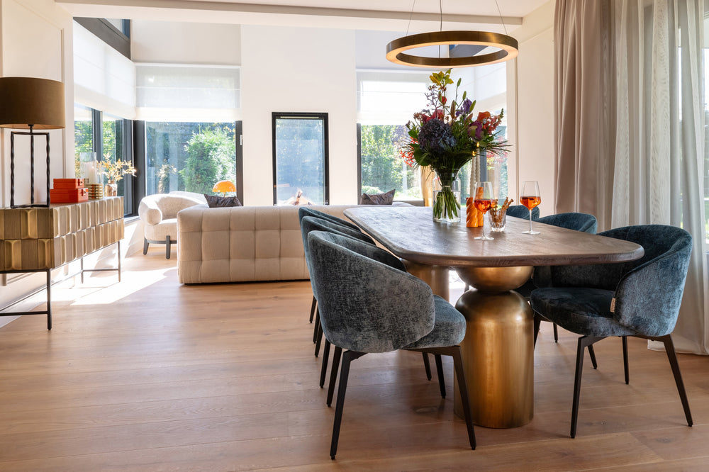 Masă dining Cavo, maro, 230 cm – ambient