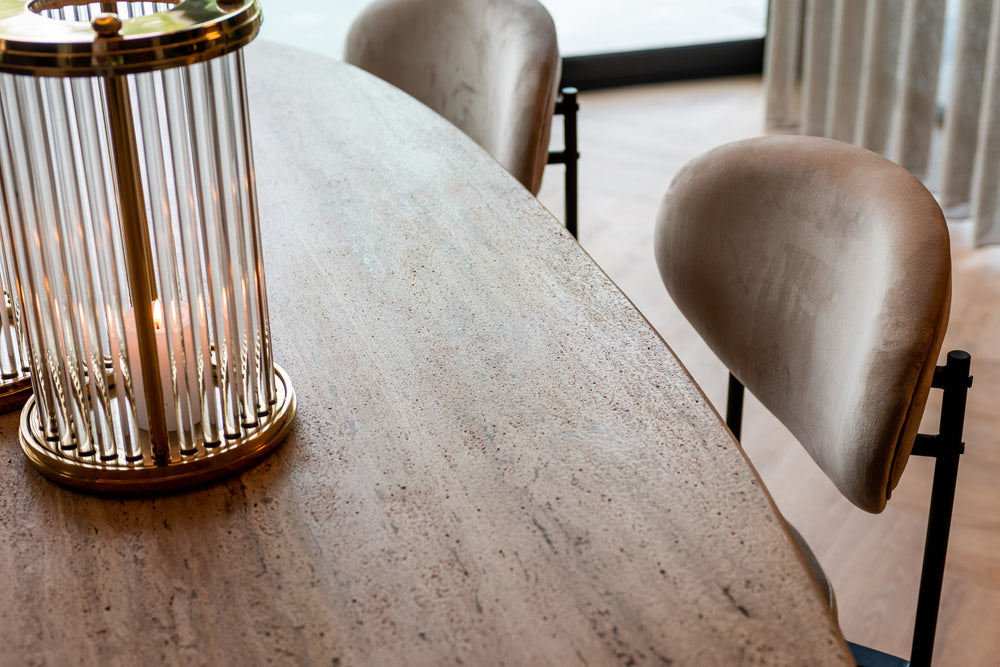 Masă dining Hampton, negru, oval, 230 cm – ambient