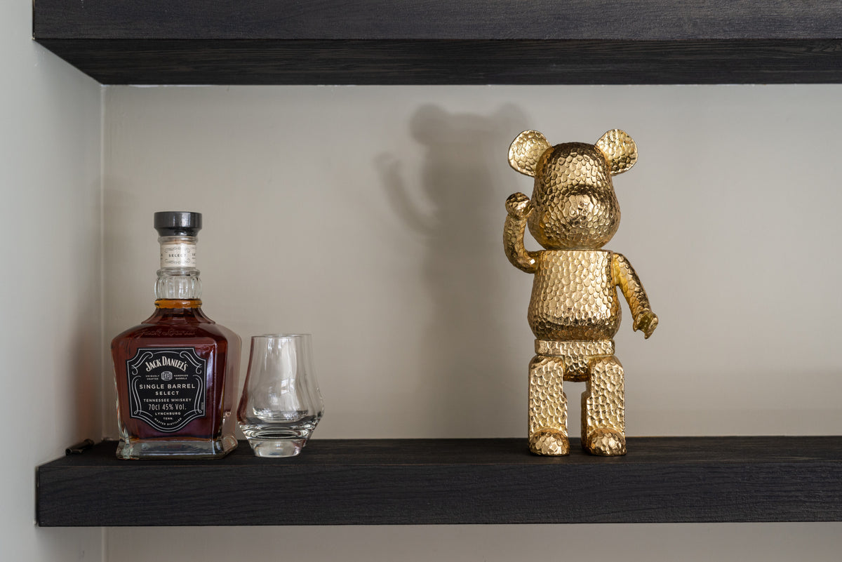 Obiect decorativ Bear, auriu, în picioare – ambient