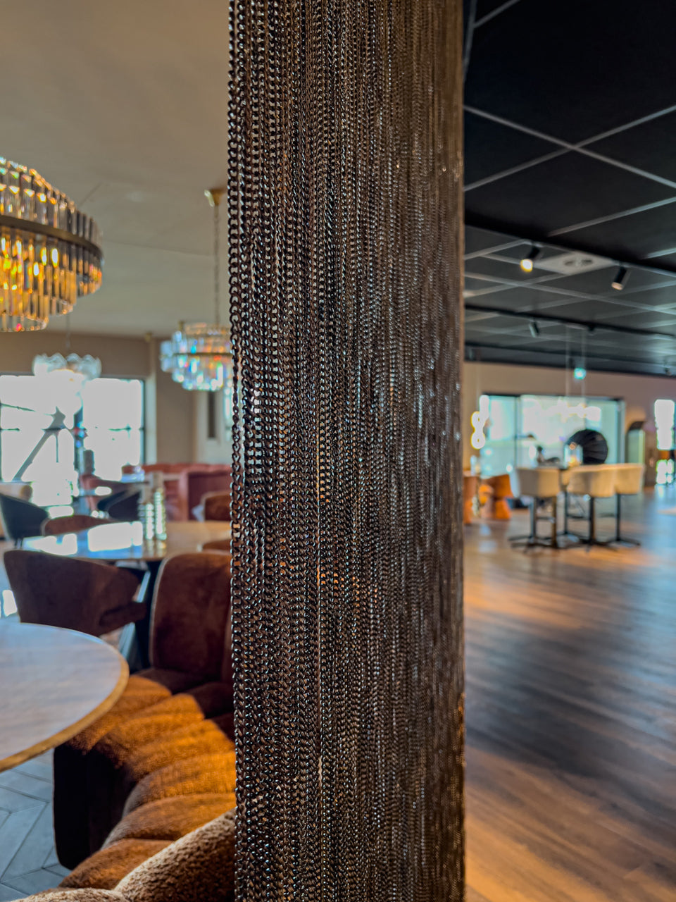 Obiect decorativ Curtain, auriu, lanț