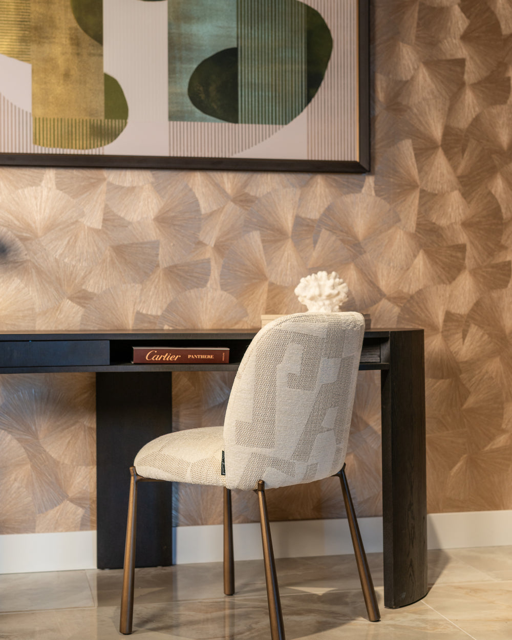 Obiect decorativ Mare, alb, aspect de coral – ambient