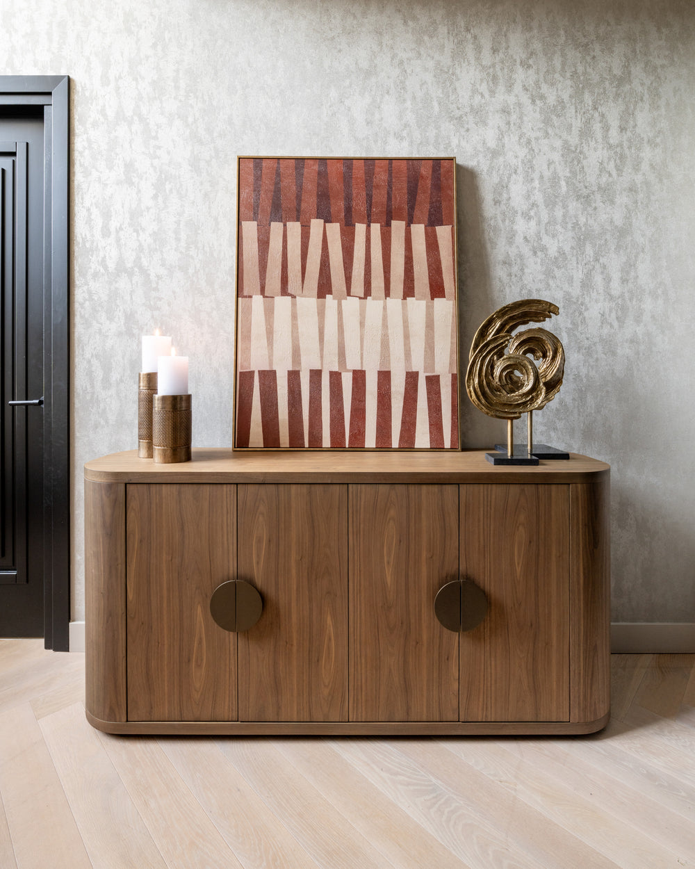 Obiect decorativ Swirl, alamă antichizată, mare – ambient