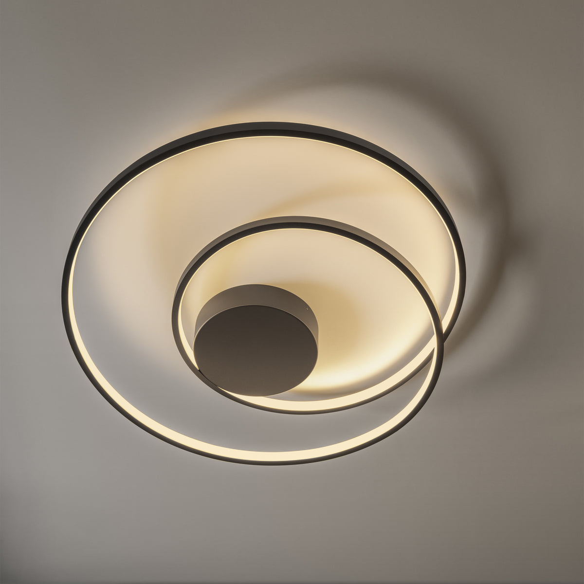 Plafonieră Oz PL D100 On-Off 3000K, alb – ambient