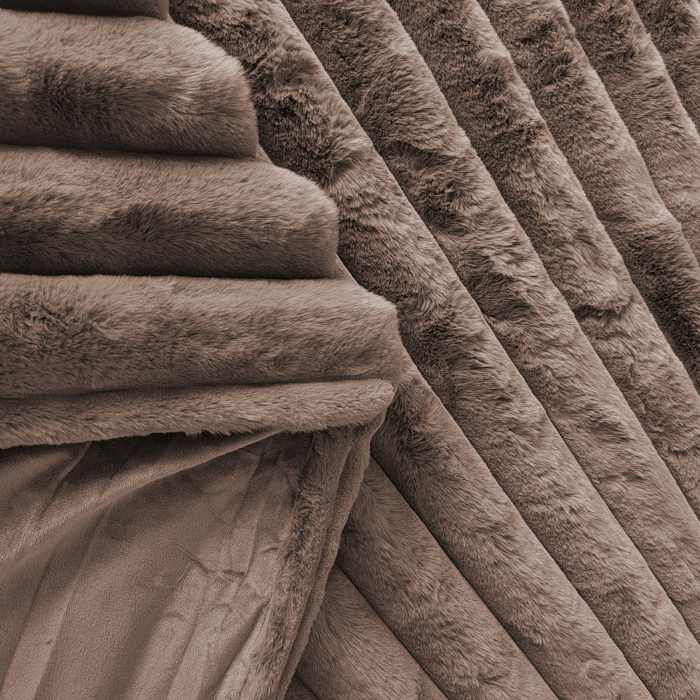 Pled Chic Furenzo, taupe, 150 x 200 cm