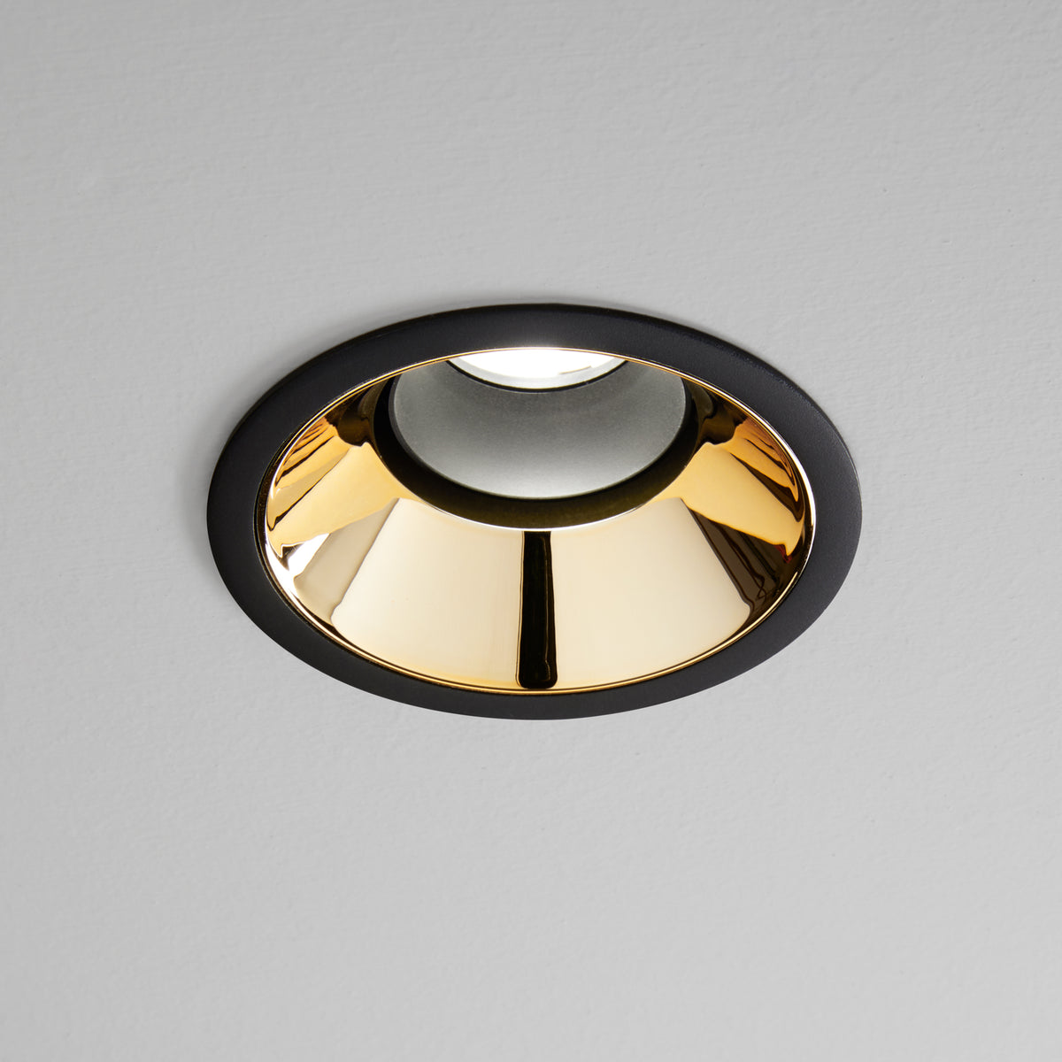 Ramă Zeus cu margine rotundă 21W, negru – ambient