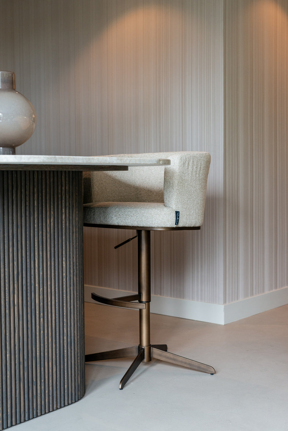 Scaun de bar Cheyenne, biscotti, rotativ – ambient