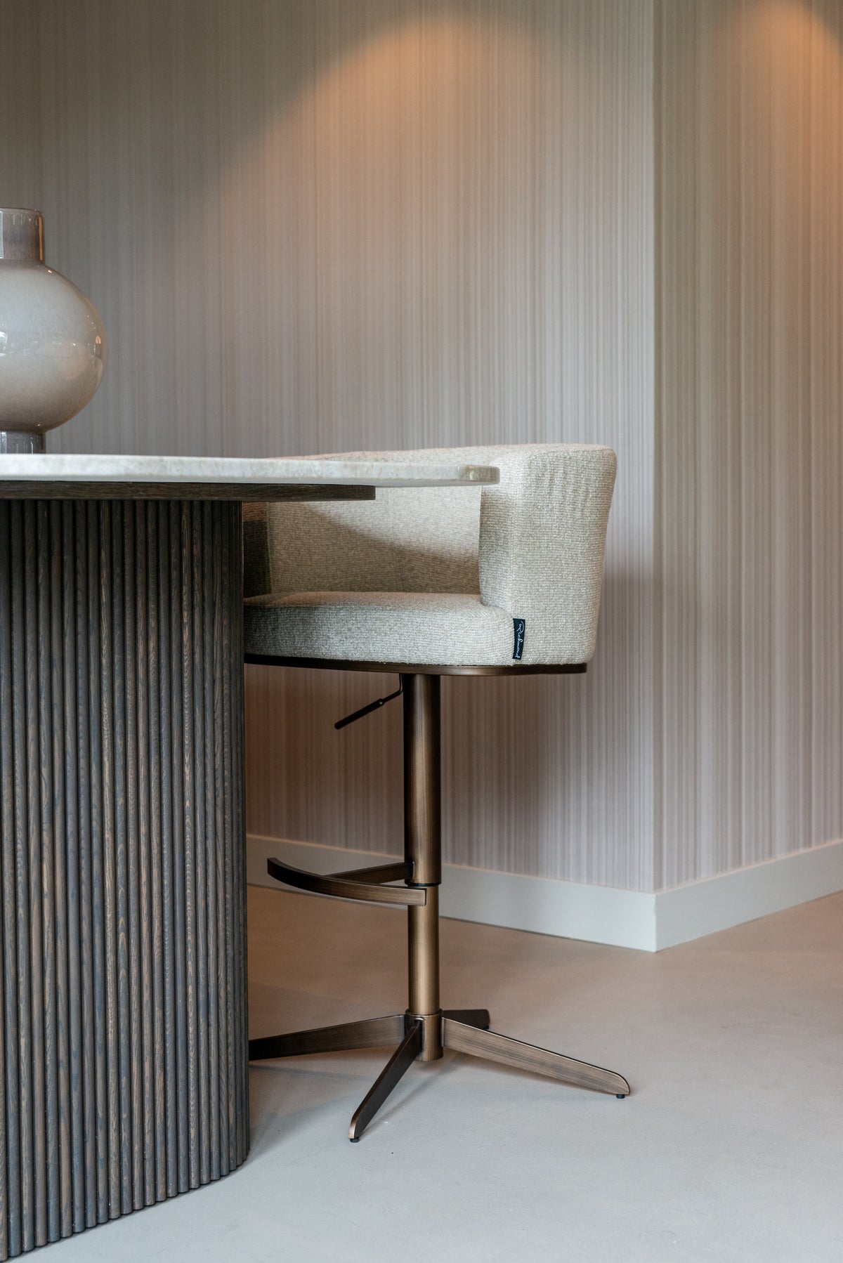 Scaun de bar Cheyenne, biscotti, rotativ – ambient