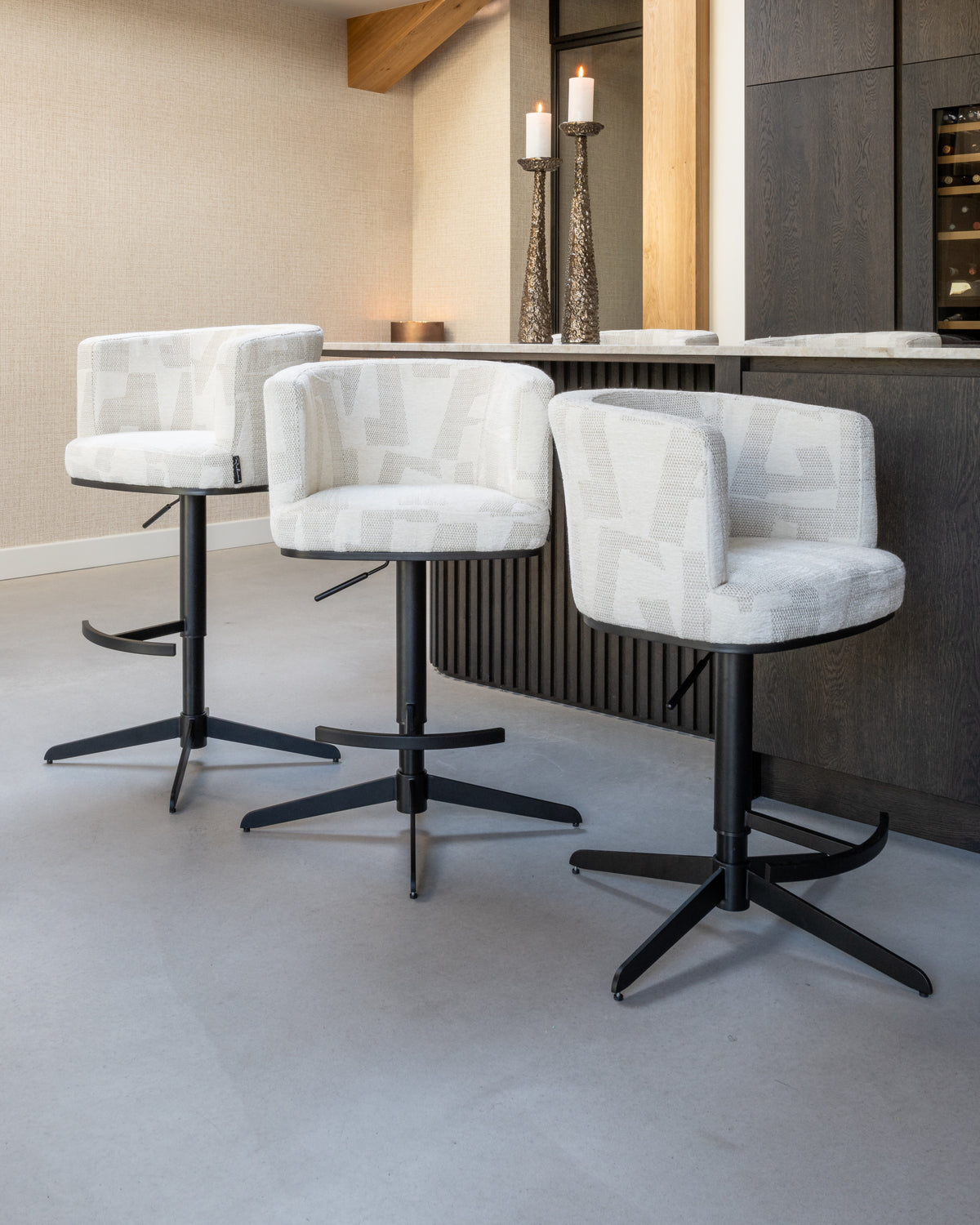 Scaun de bar Cheyenne, graffic bej, rotativ – ambient