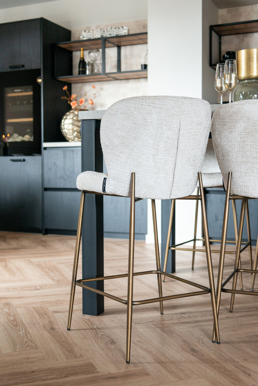 Scaun de bar Darby (înălțime blat), fusion crem – ambient