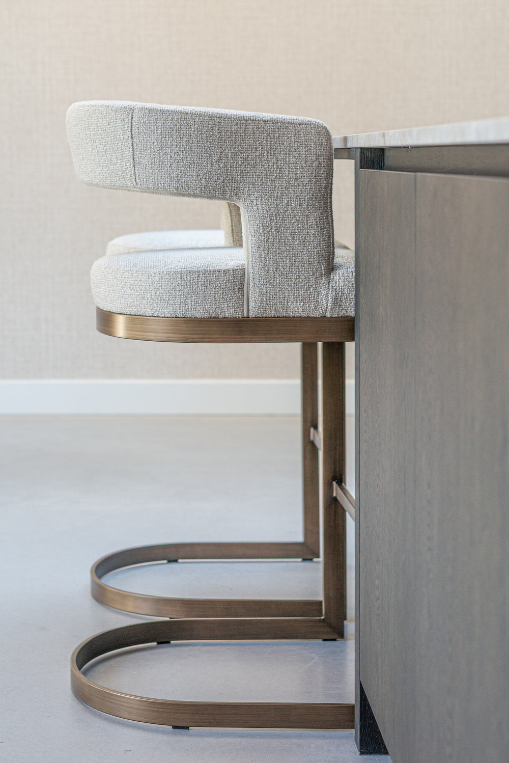 Scaun de bar Ellis, biscotti – ambient