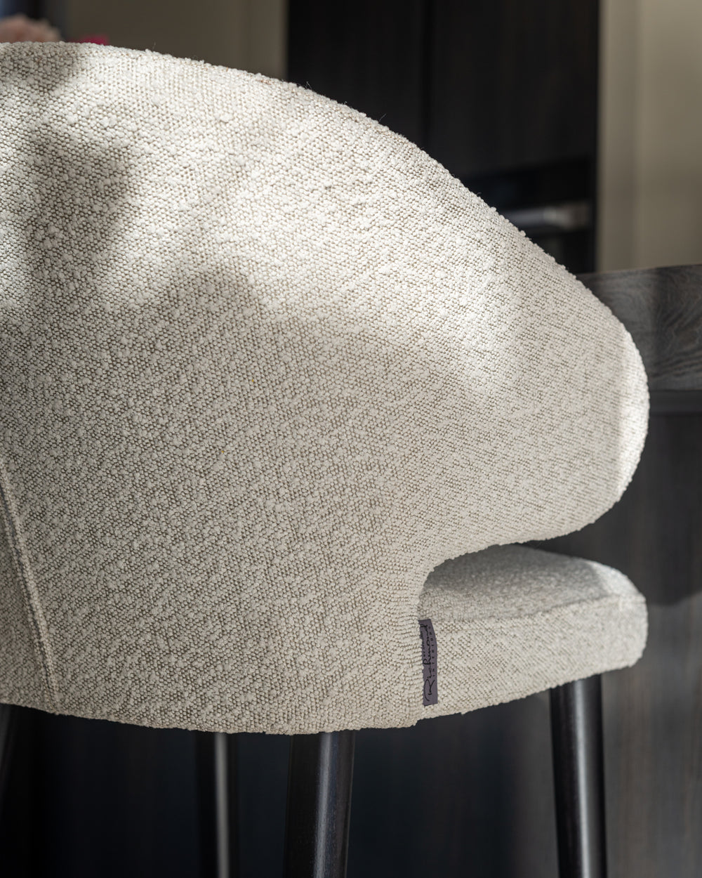 Scaun de bar Indigo, bouclé alb – ambient