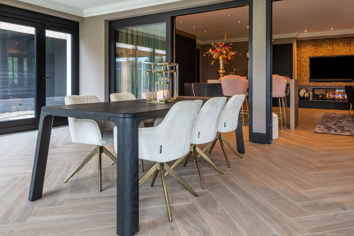 Scaun dining Aline, chenille albă, rotativ, ignifug – ambient