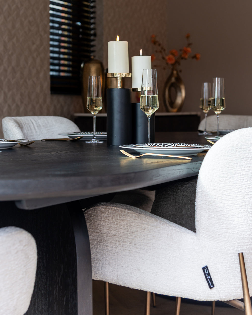 Scaun dining Amber, fusion crem, ignifug – ambient