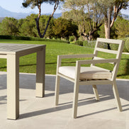 Scaun dining de exterior Delta, finisaj nisip, Sunbrella canvas