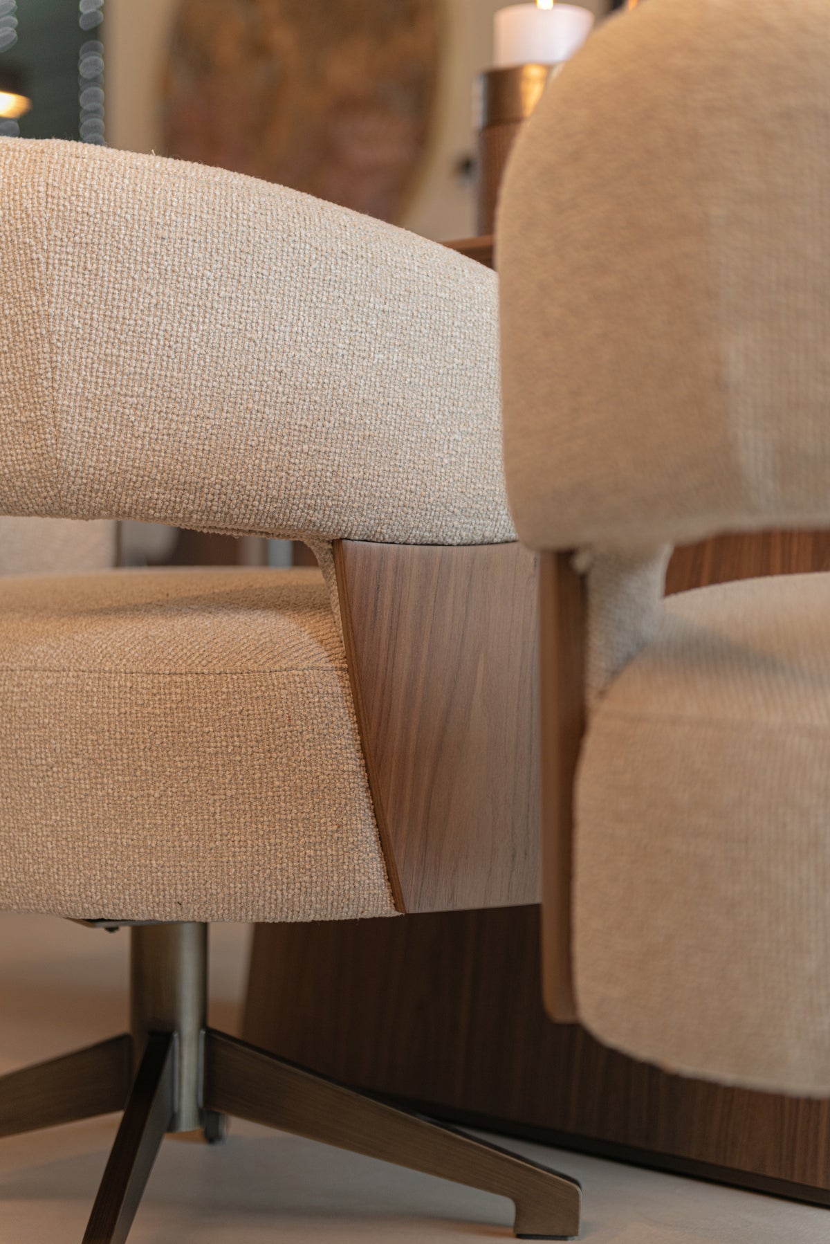 Scaun dining Pollux, lodge desert nuc, rotativ – ambient