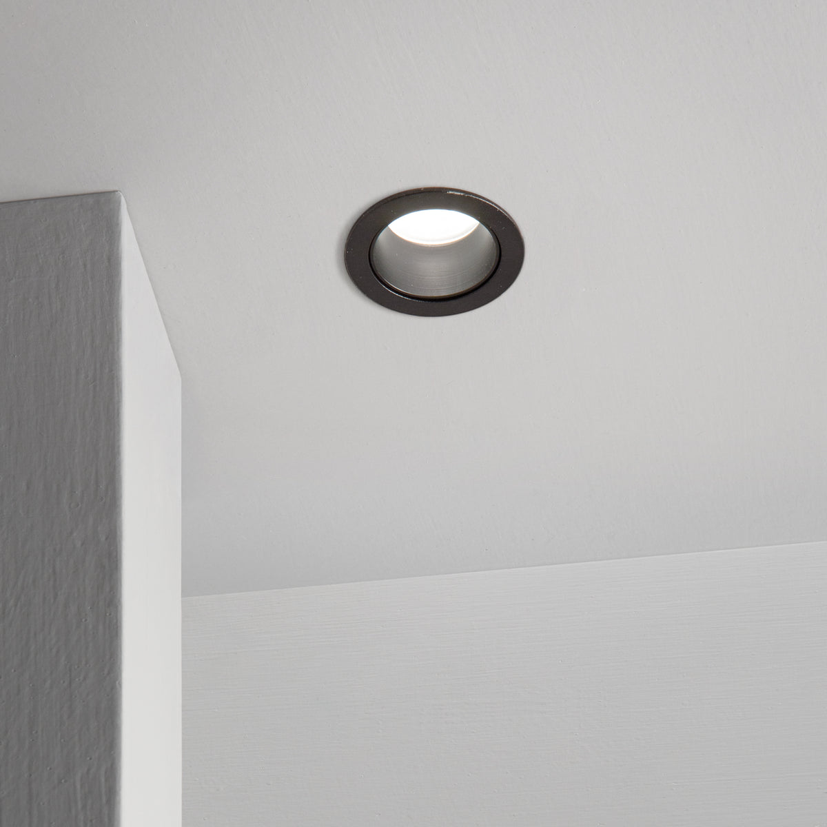 Spot încastrat Quark FI 12W 3000K, alb – ambient