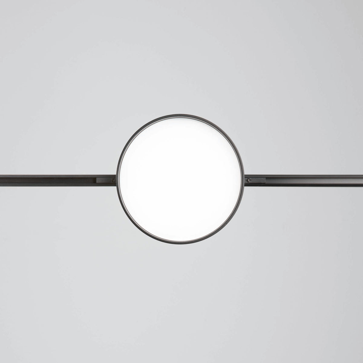 Spot pe șină Deva disc 10W 3000K, negru – ambient