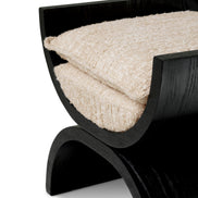 Taburet Claybourne, furnir de stejar negru, bouclé sonata crem