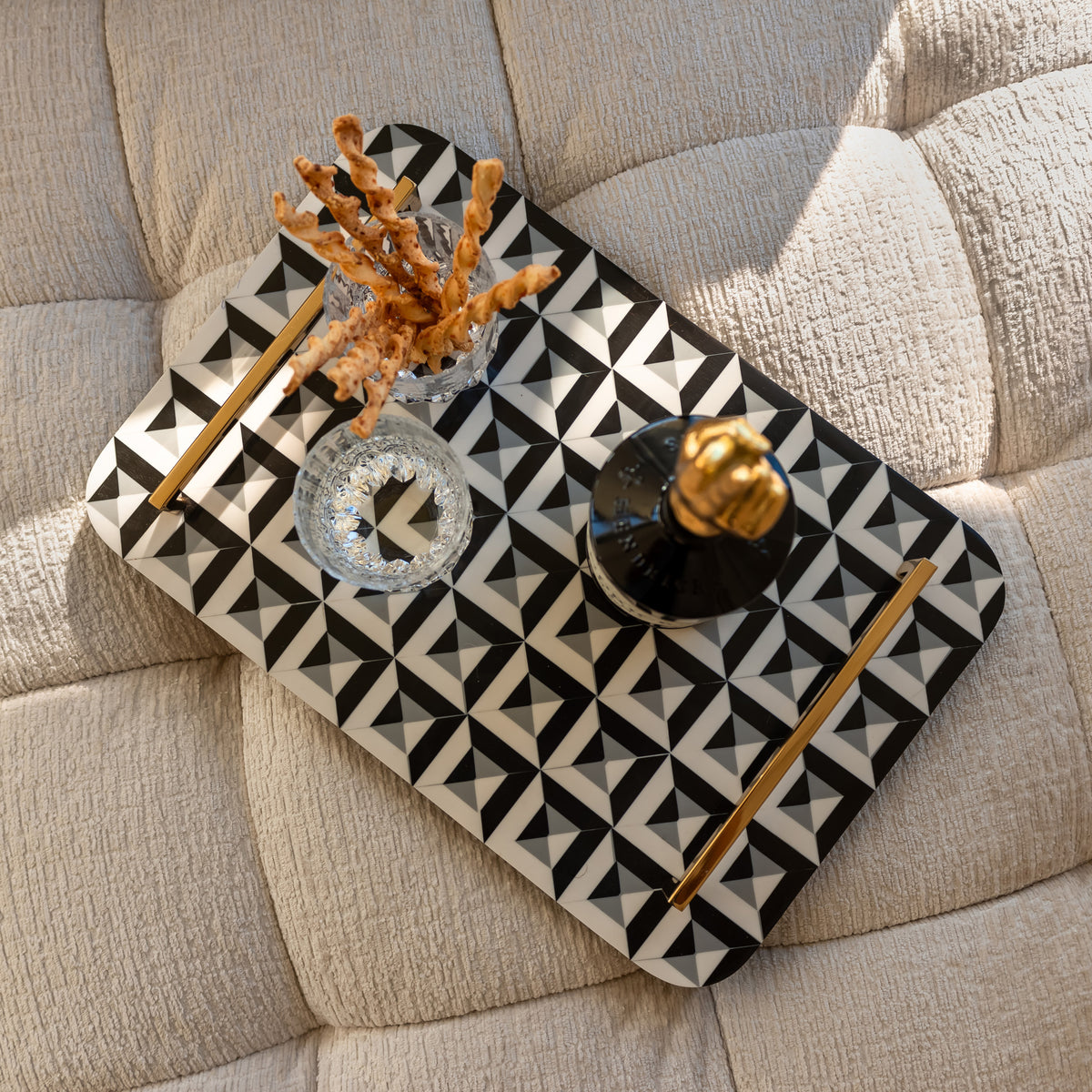 Tavă decorativă Birte, negru/alb – ambient