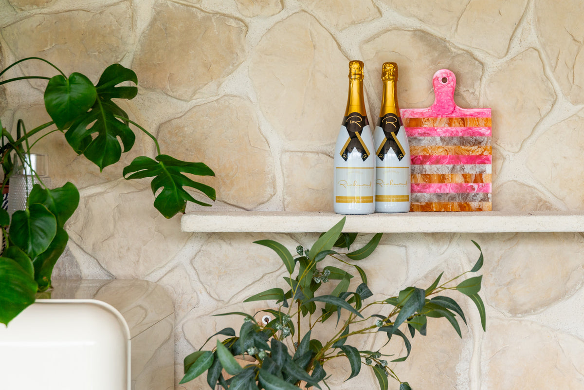 Tavă decorativă Cindy, roz/portocaliu, platou de servire mic – ambient