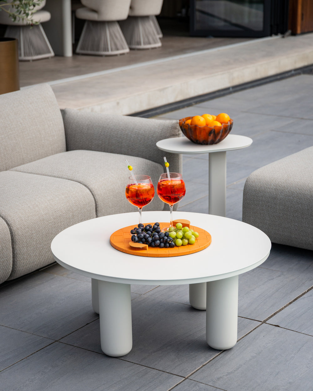 Tavă decorativă Mavey, portocaliu – ambient